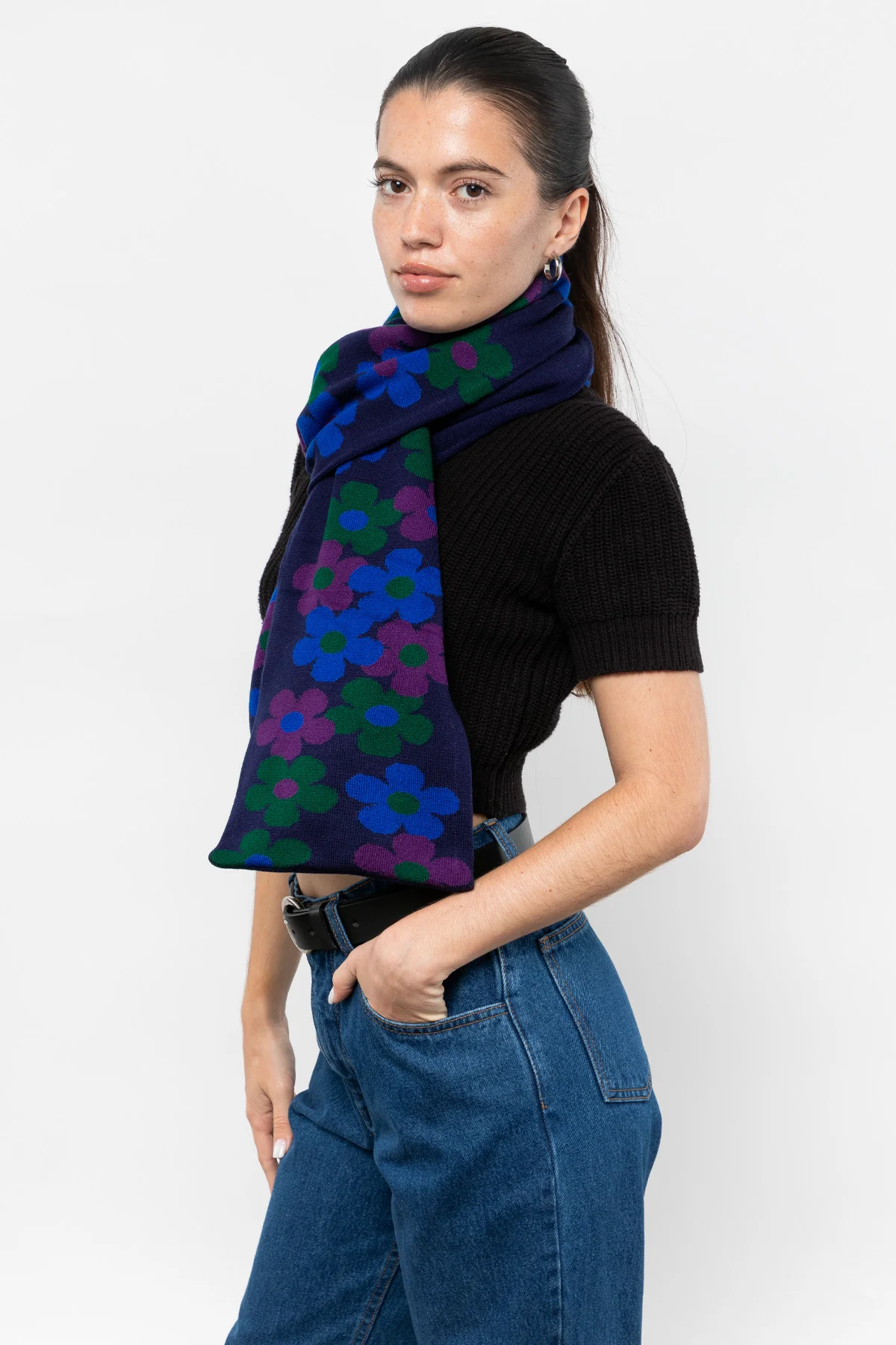 JQSCARF35 - Daisy Vine Scarf - Image 10