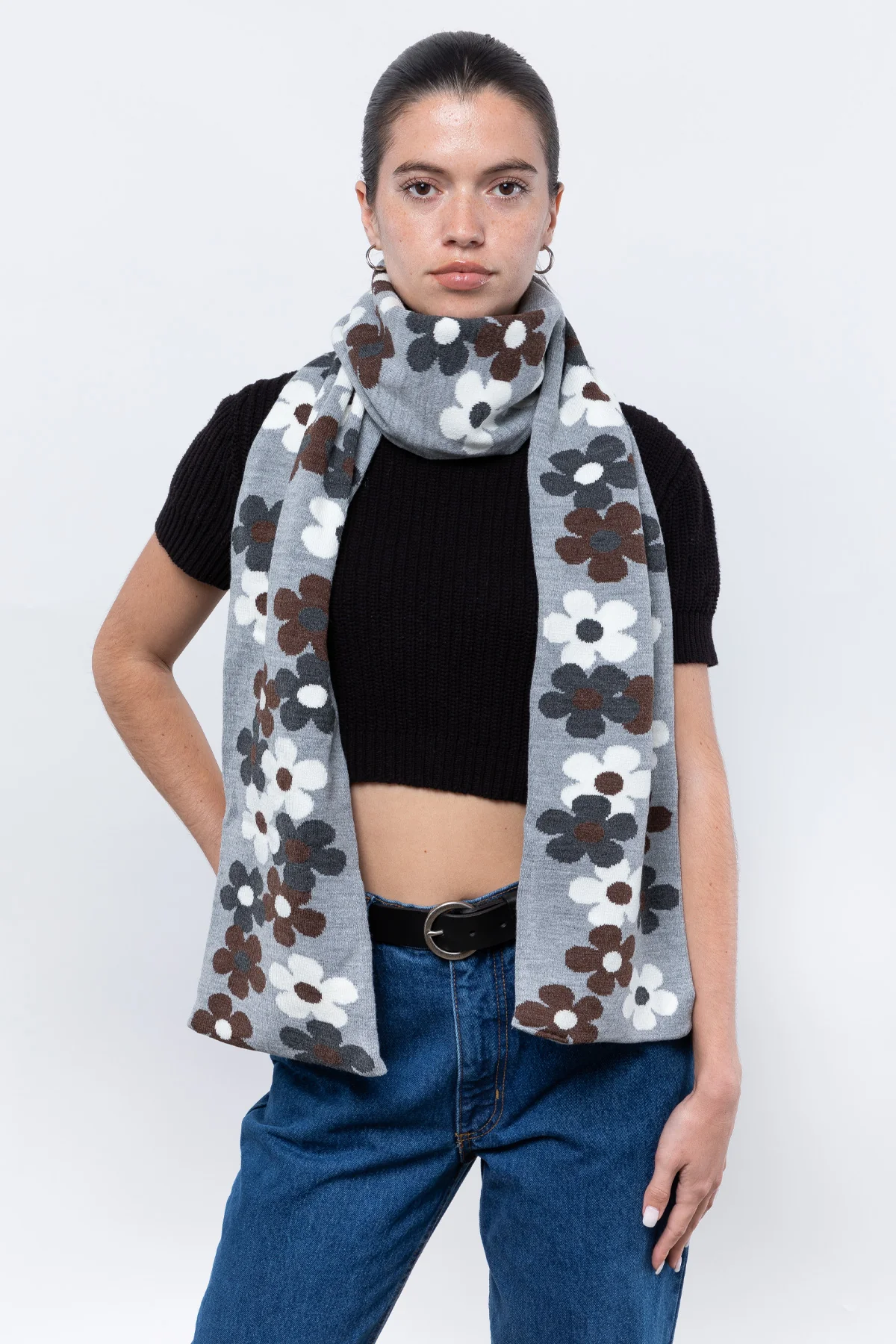 JQSCARF35 - Daisy Vine Scarf - Image 16