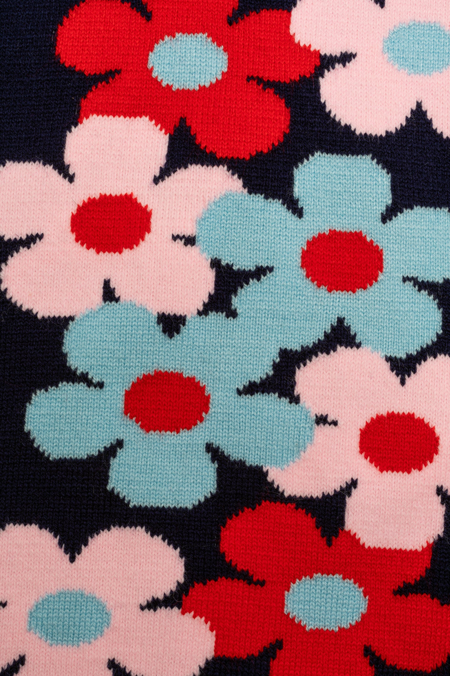 JQSCARF35 - Daisy Vine Scarf - Image 21