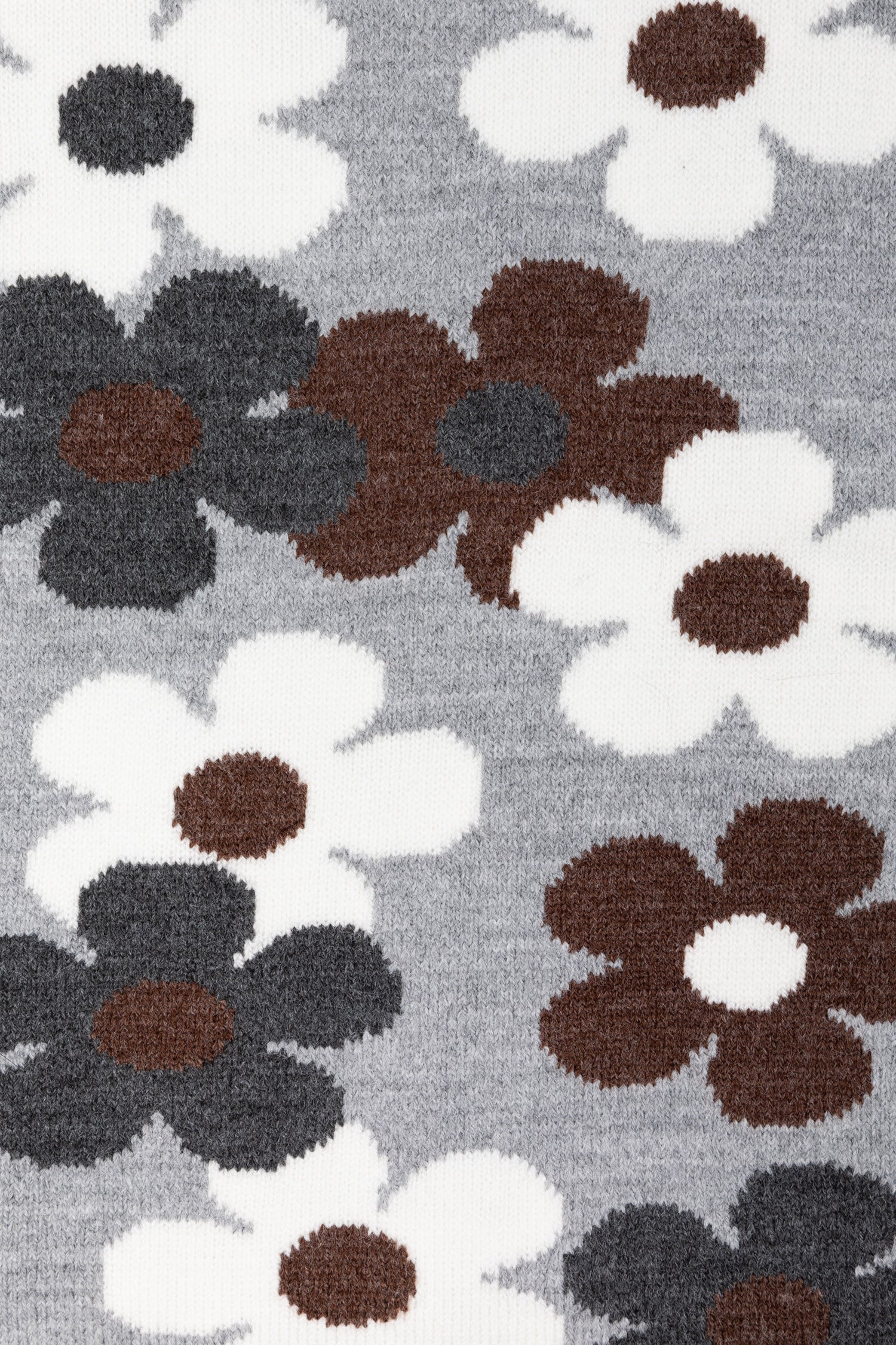 JQSCARF35 - Daisy Vine Scarf - Image 3