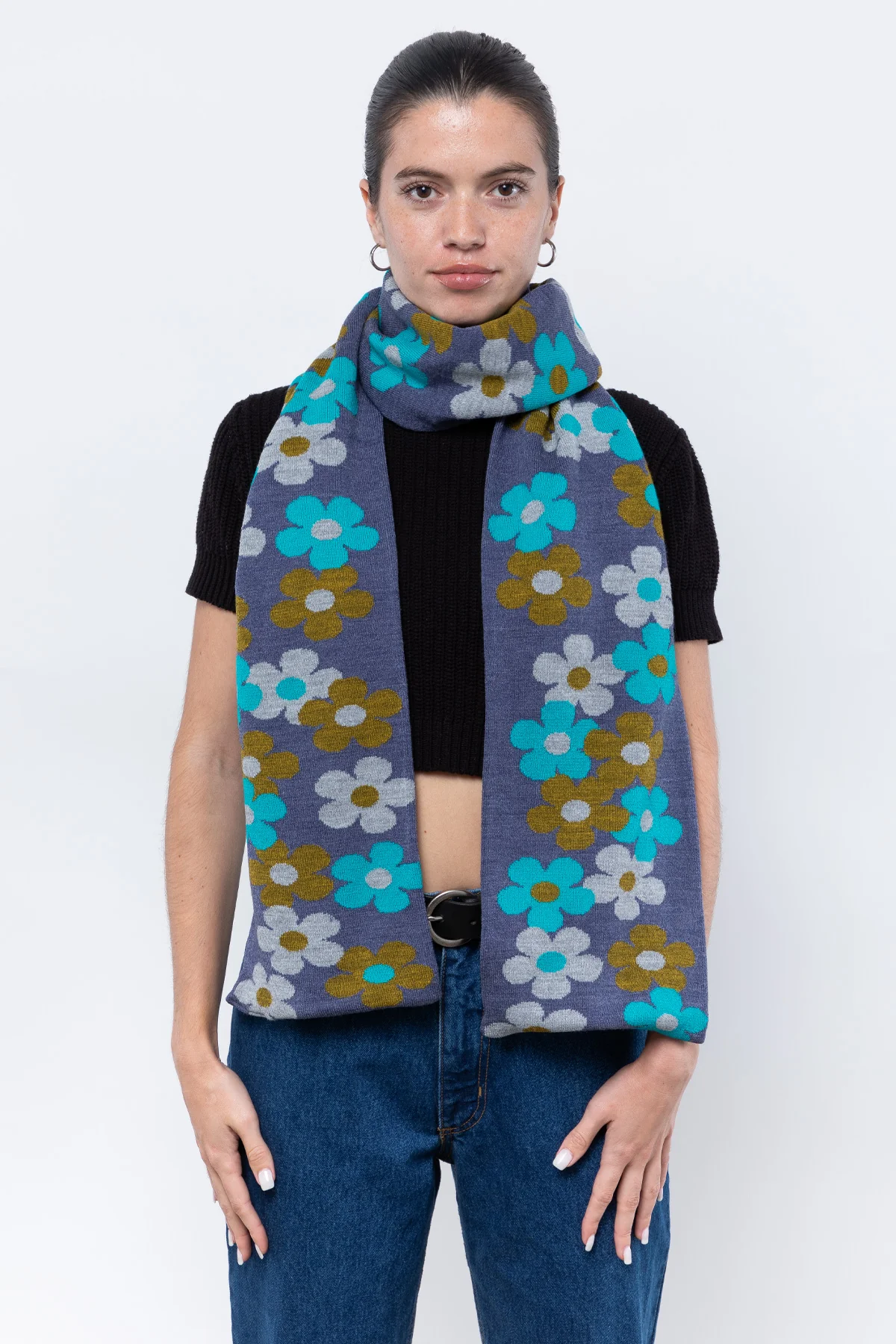 JQSCARF35 - Daisy Vine Scarf - Image 7
