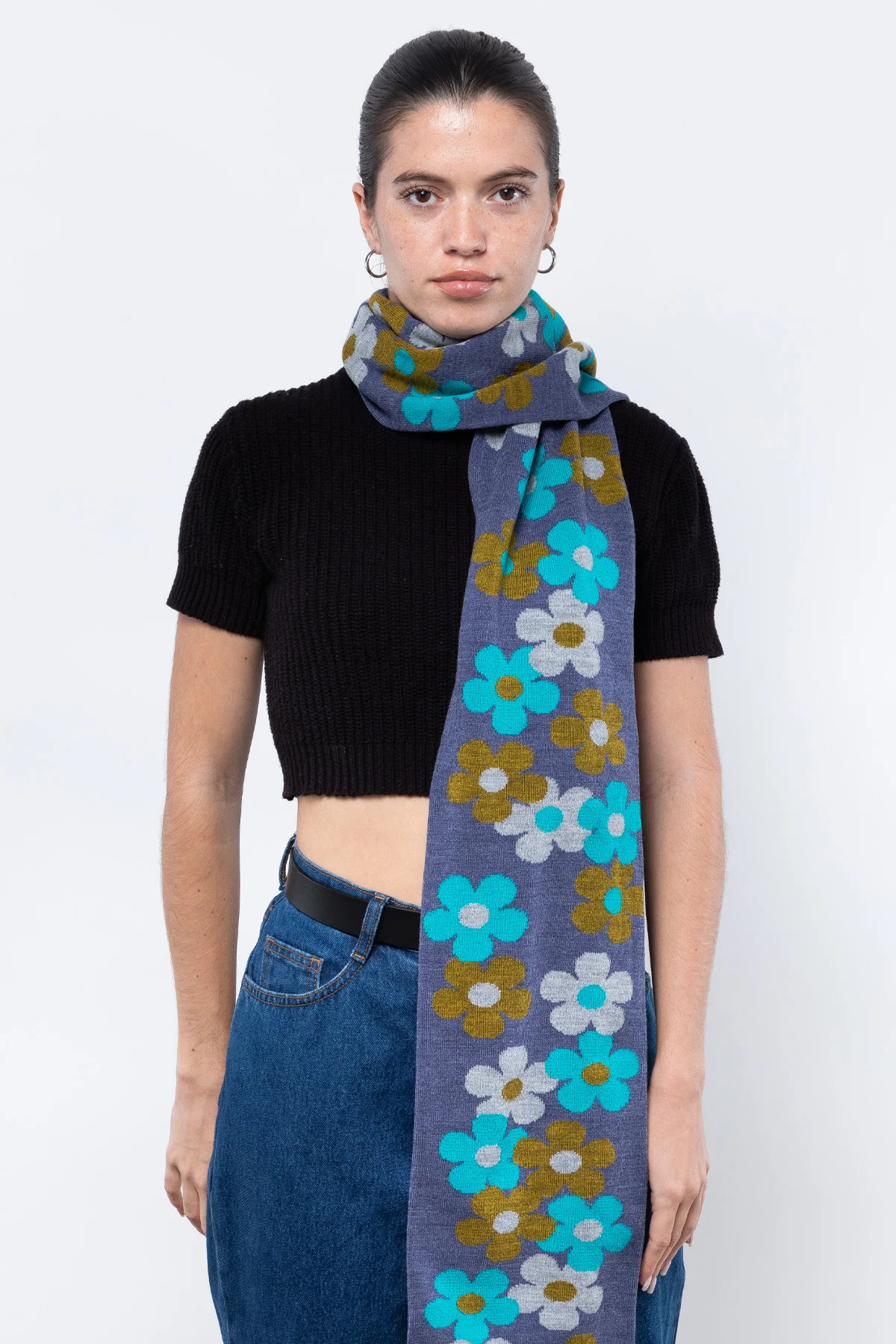 JQSCARF35 - Daisy Vine Scarf - Image 9